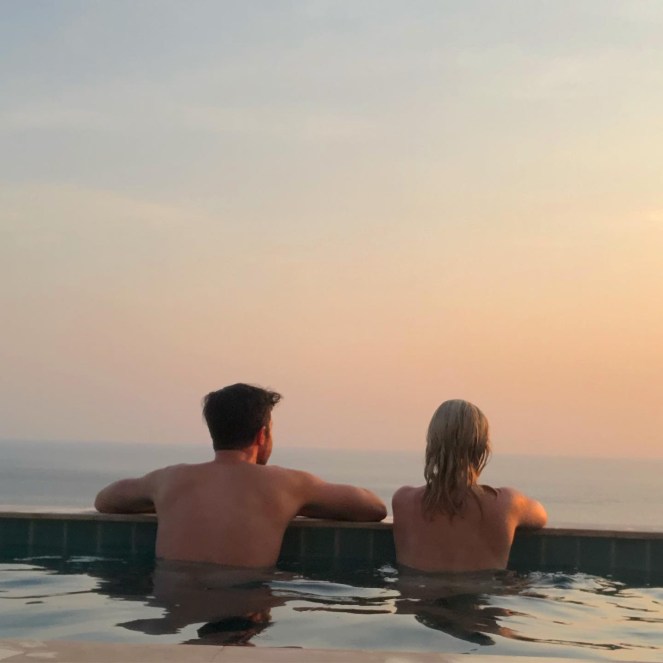 1210B1E3-206E-48A1-A46D-C64AF430FCA0